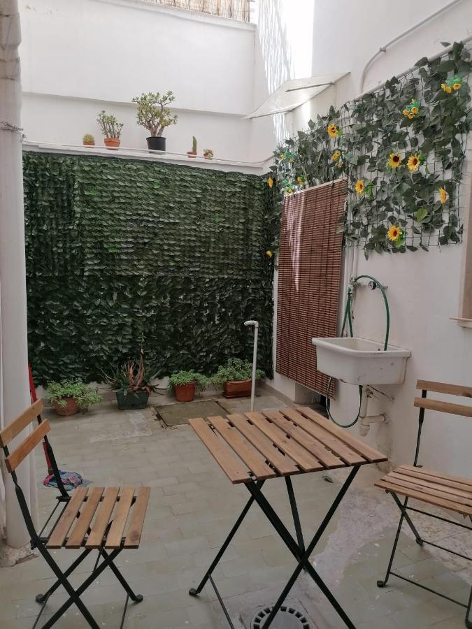 Appartamento A 10 Min A Piedi Dal Centro Storico Lecce Exteriör bild